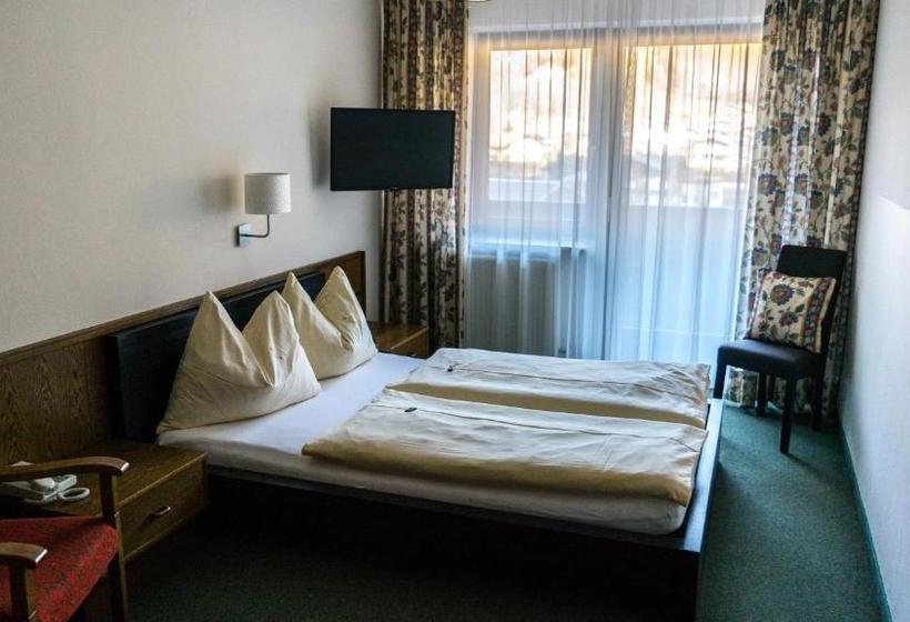 فندق Pension Ebnerwirt