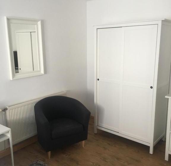 ホテル Pension Sunnseitn   Gasthof   Café   Weinkeller