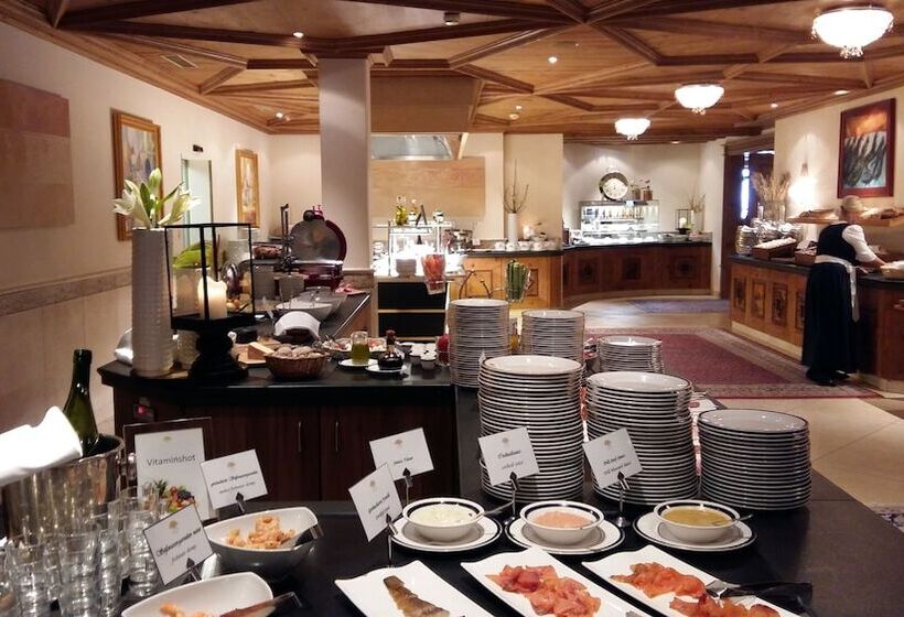 هتل Trofana Royal 5 Sterne Superior Resort