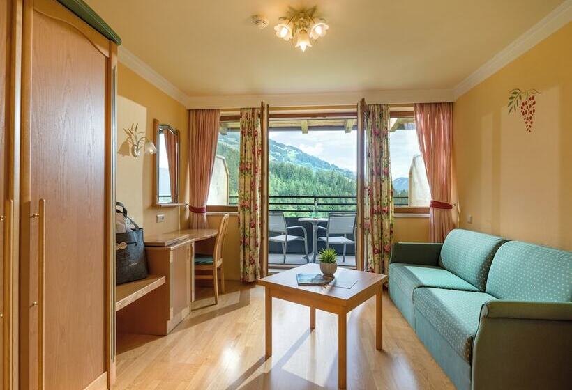 Отель Waldfriede   Der Logenplatz Im Zillertal