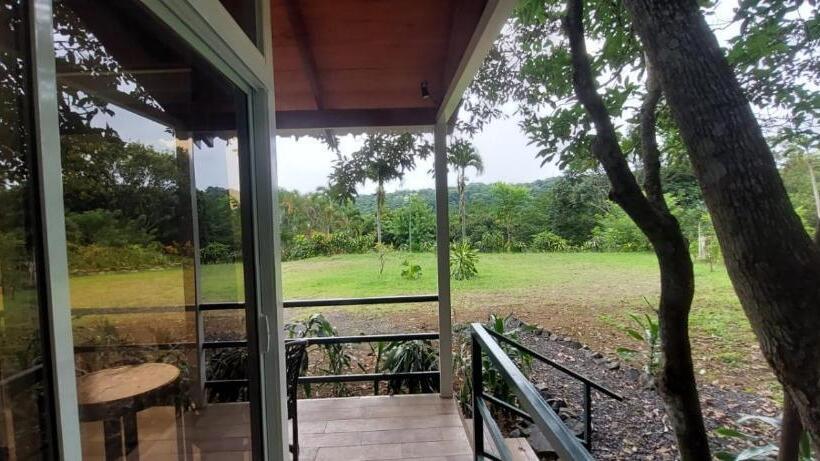 مبيت وإفطار Casita Maripier Colón