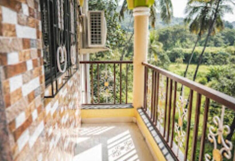 호텔 Dhanashree Riverview  Goa