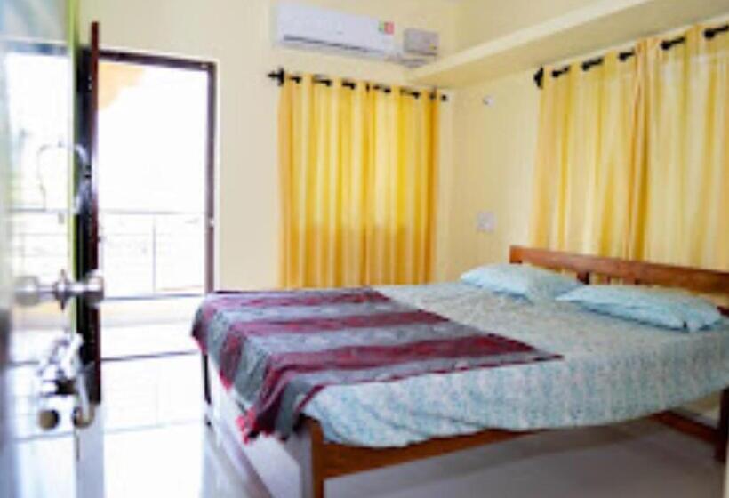 호텔 Dhanashree Riverview  Goa