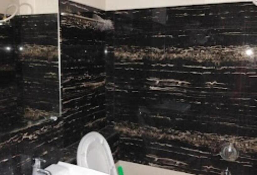 酒店 Raj Residency Jalgaon