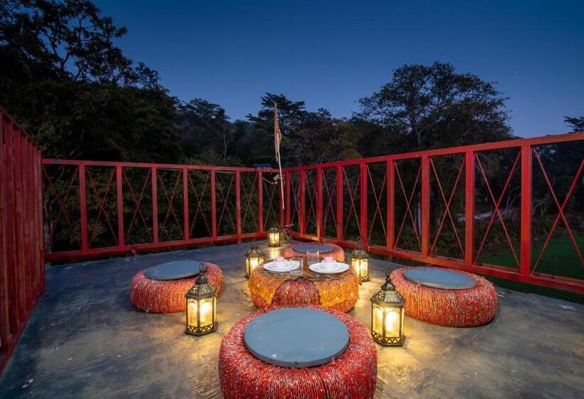 فندق Shalom Corbett’s Hillside Hideaway