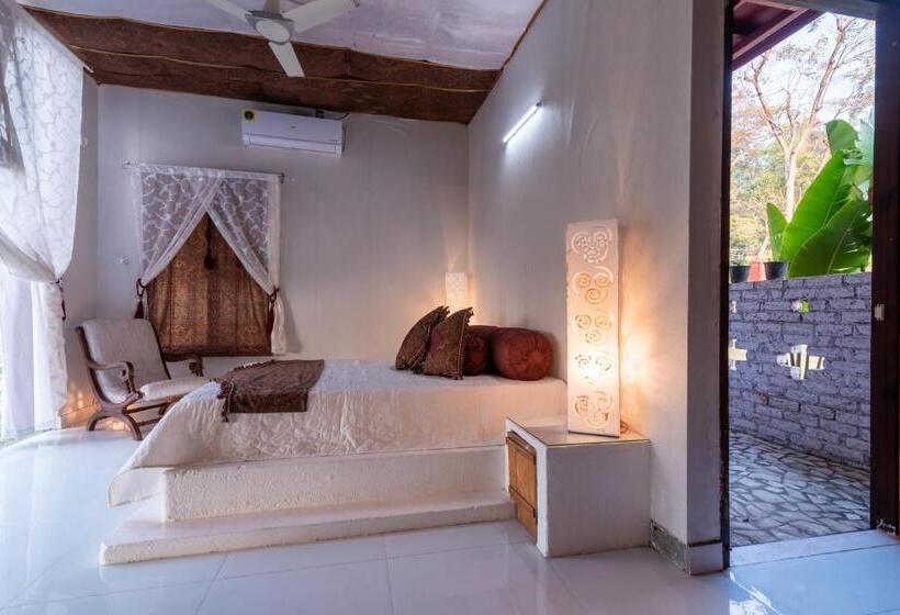 فندق Shalom Corbett’s Hillside Hideaway