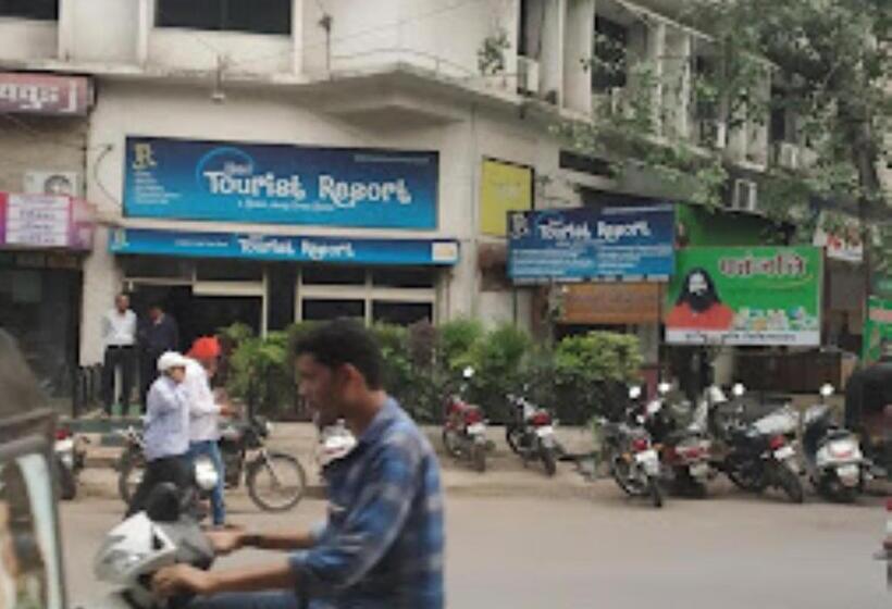 فندق Tourist Resort Jalgaon