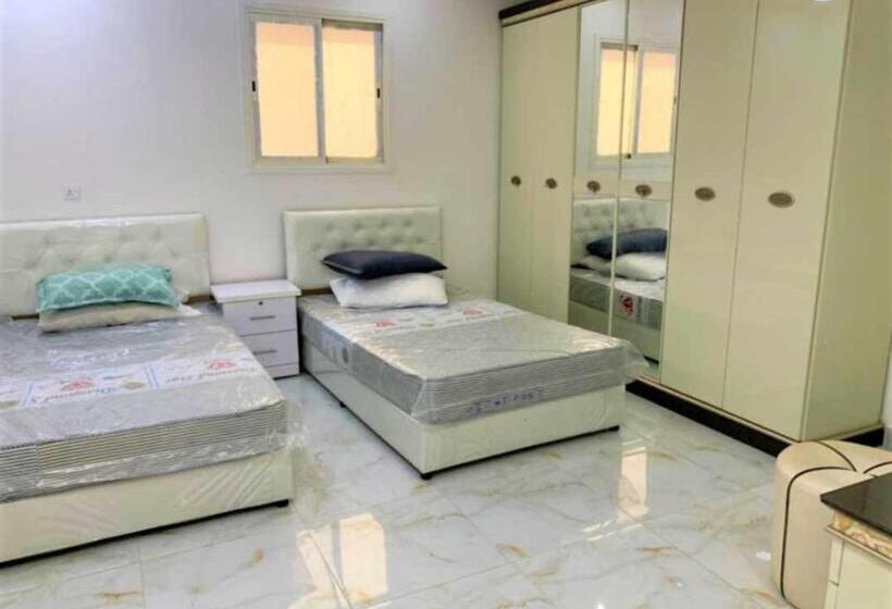 Пансион Chalet With Living Room 2,khobar,aziziyah