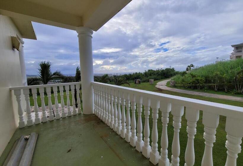 Пансион Guam Theo House