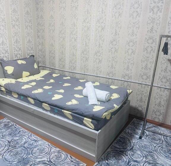 פנסיון Qamar Family Guest House