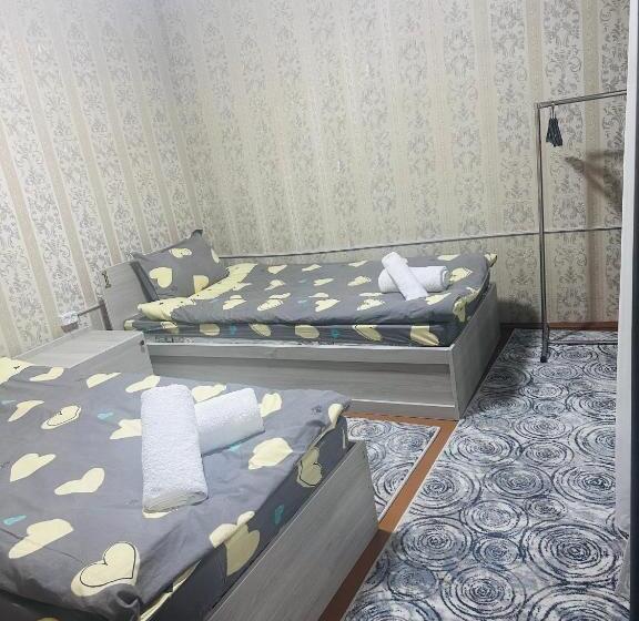 פנסיון Qamar Family Guest House
