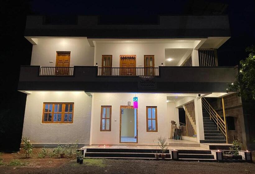 مبيت وإفطار Kadam Villa