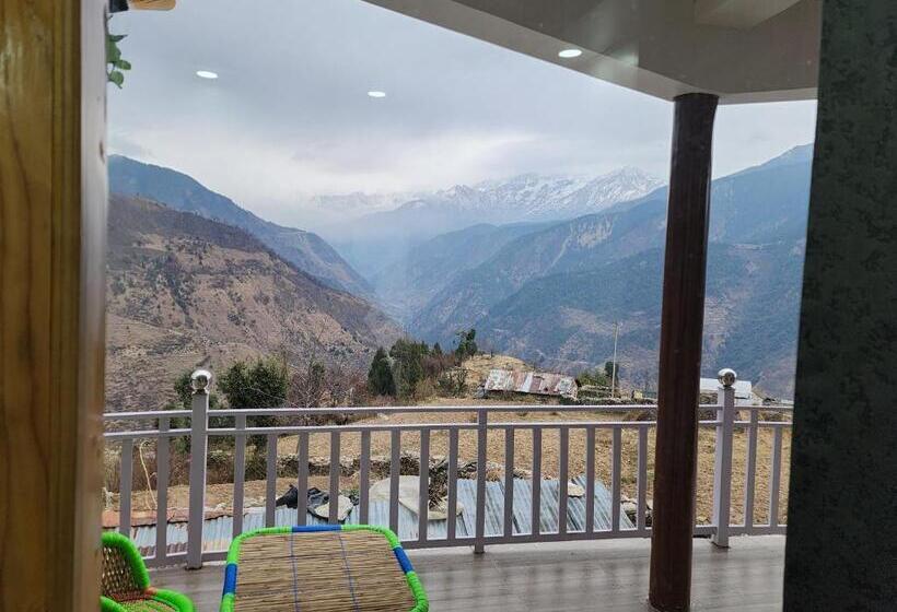 مبيت وإفطار Raithal Jungle Resort