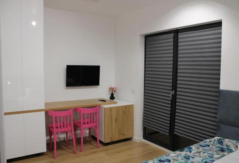 فندق Casa Din Livada