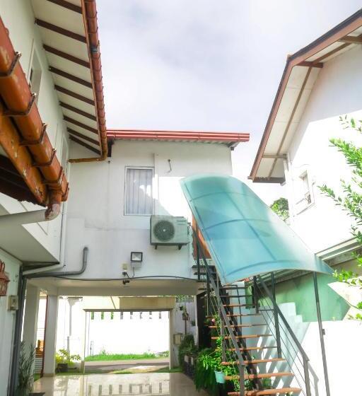酒店 La Villa Katunayake