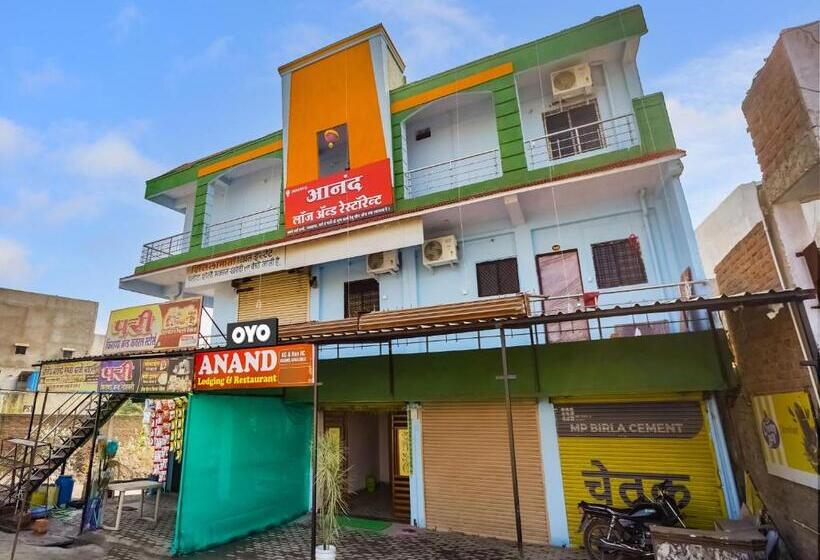 호텔 Oyo Anand Lodging & Restaurant