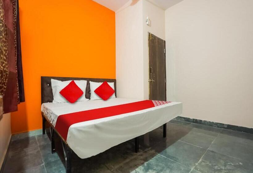 호텔 Oyo Anand Lodging & Restaurant