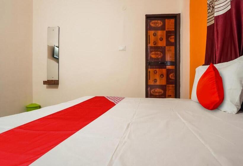 호텔 Oyo Anand Lodging & Restaurant