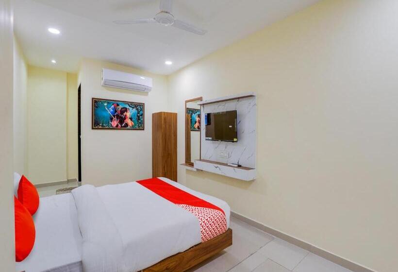 Oyo Hotel Vinayak
