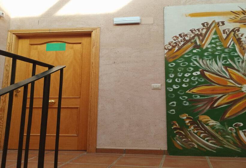 פנסיון Hostal Los Quiñones