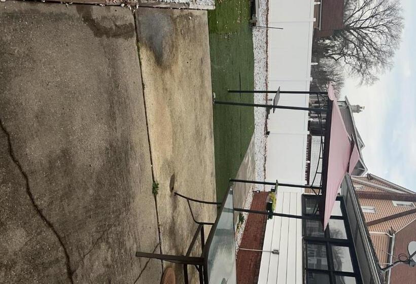 بنسيون Room In House   Cozy Comfy Private Room Close To Everything K