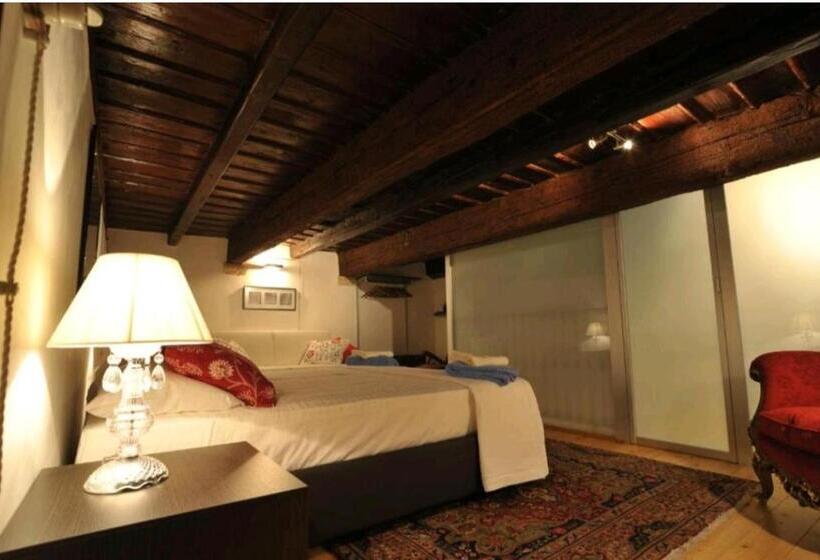 پانسیون Saint Patrick Guest House