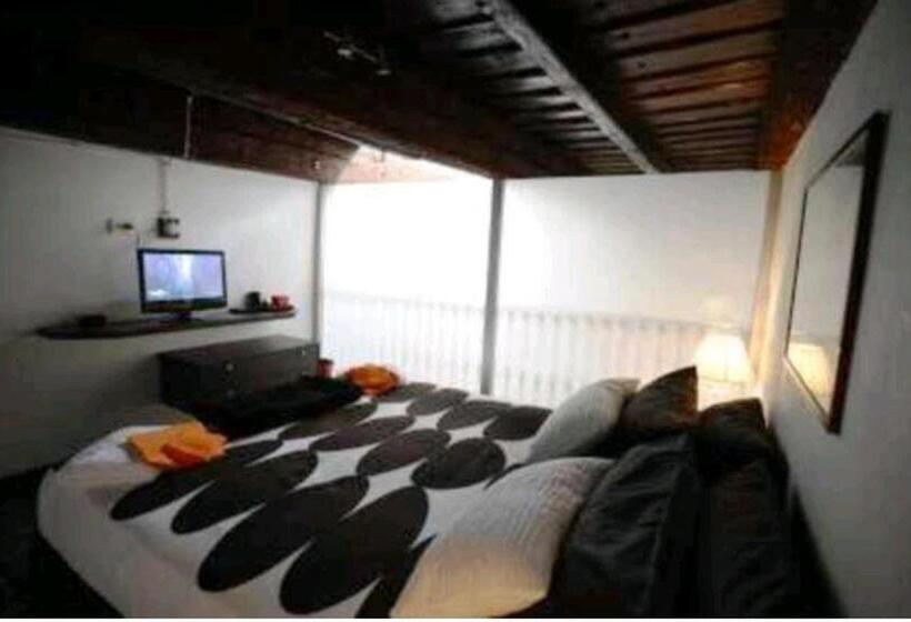 پانسیون Saint Patrick Guest House