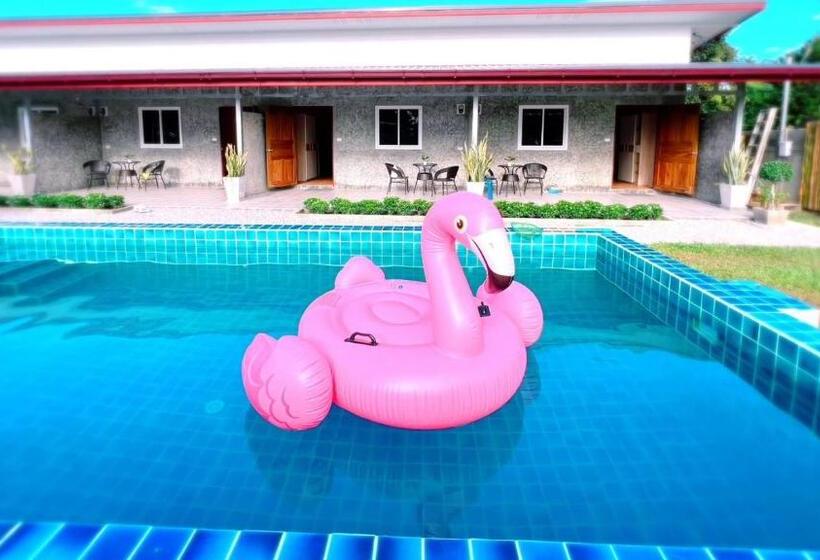 Pp Pool Villa Maesalong Chiangrai