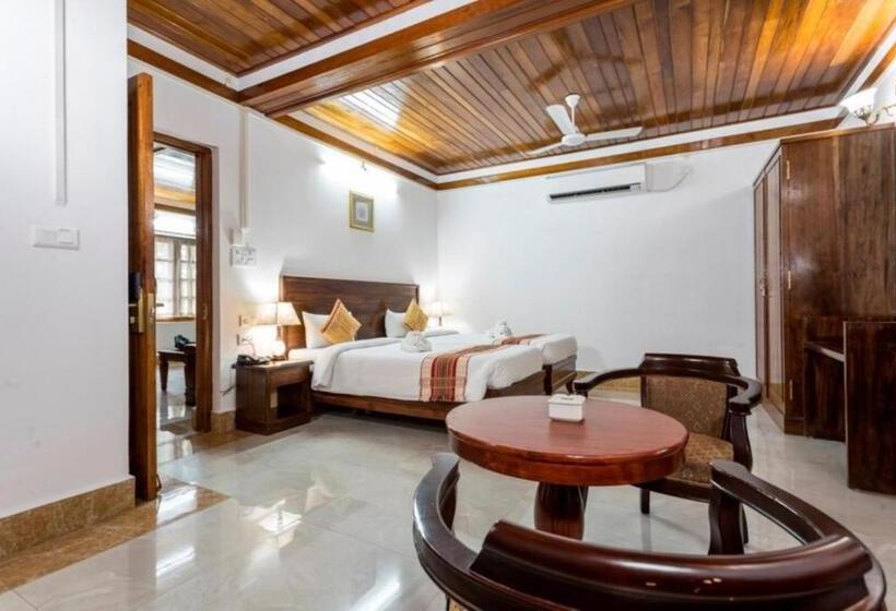 Курорт Zone Niathu By The Park, Dimapur