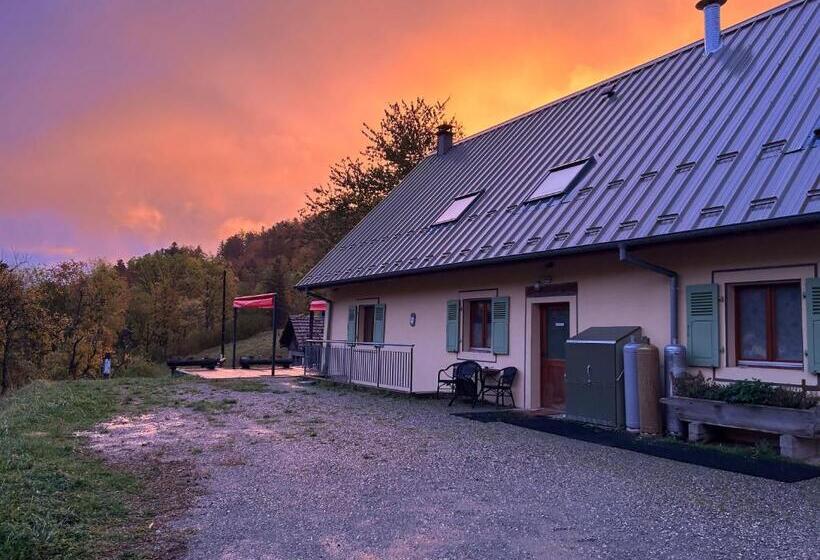 Общежитие Auberge Du Graber