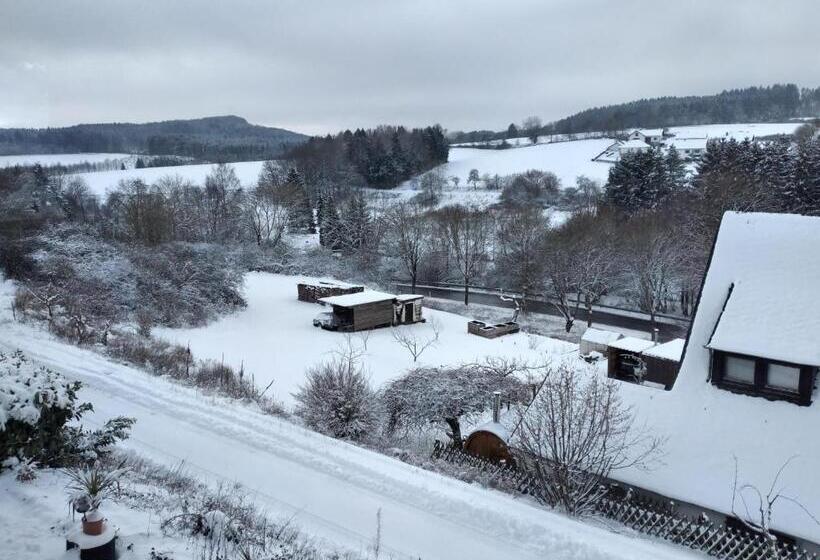 ベッドアンドブレックファースト Breakfast In Bed