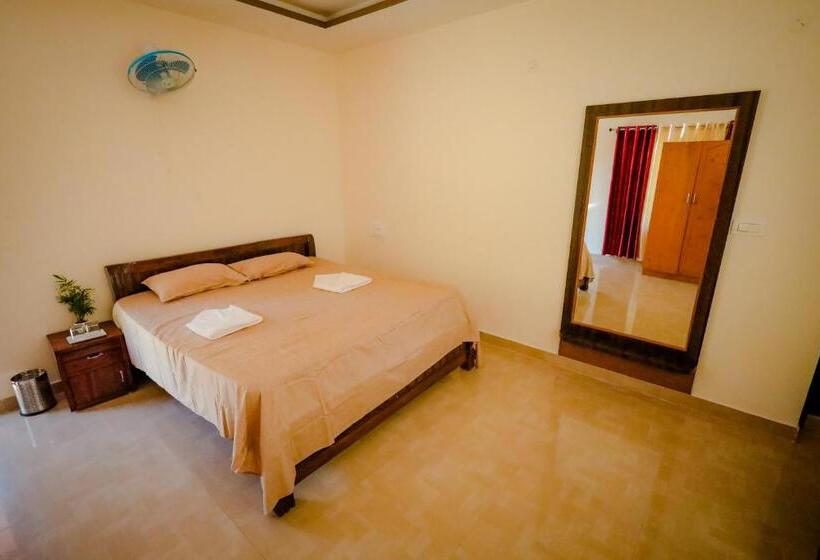 Green Tree Resort