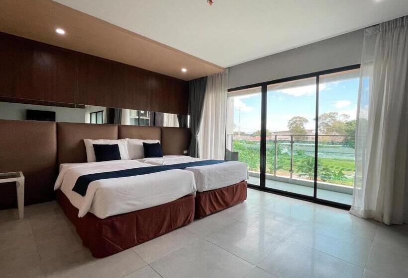酒店 Golden Dragon Beach Resort โกลเด้น ดราก้อน บีช รีสอร์ท