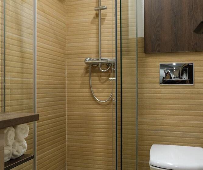 هتل Harmonia Palace