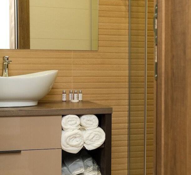 هتل Harmonia Palace