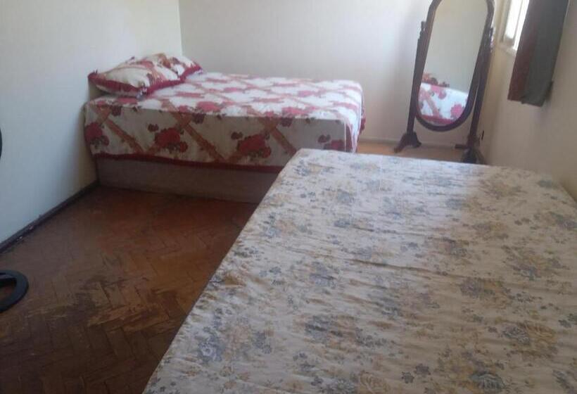 فندق Hostel Leonardo Cinco Estrelas