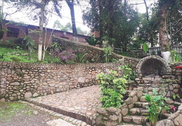 Отель Rancho Los Emilios