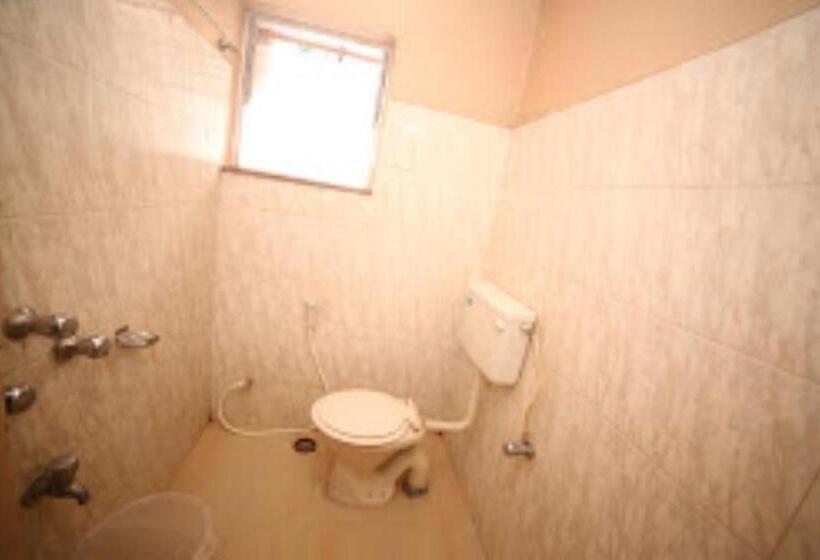 בית מלון כפרי Sairaja,satara