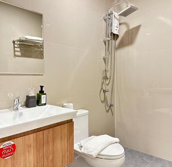 Now’s Hostel