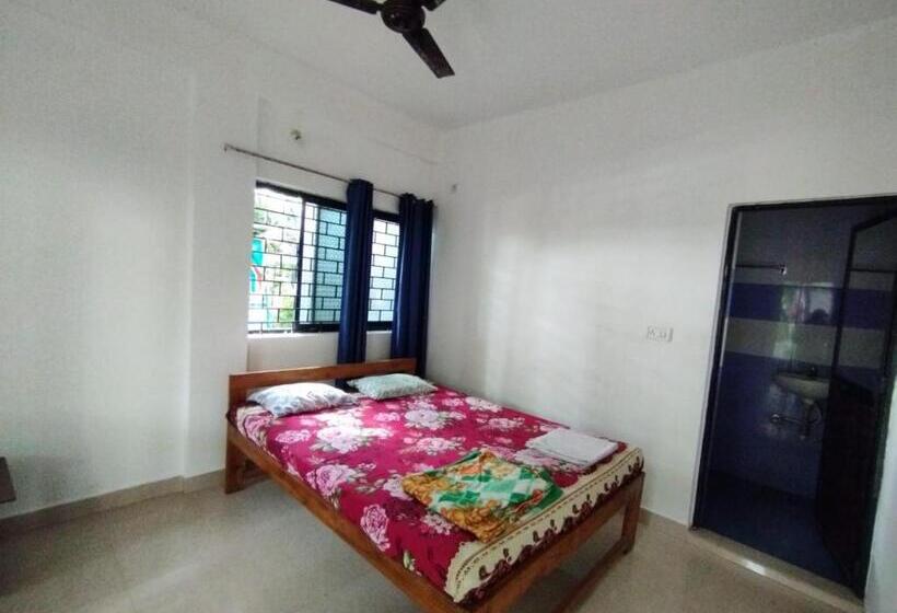 پانسیون The Valley