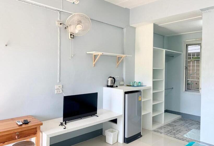 Pj Place