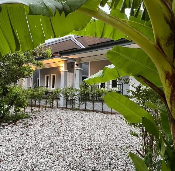 استراحتگاه Kp House Bueng Kan