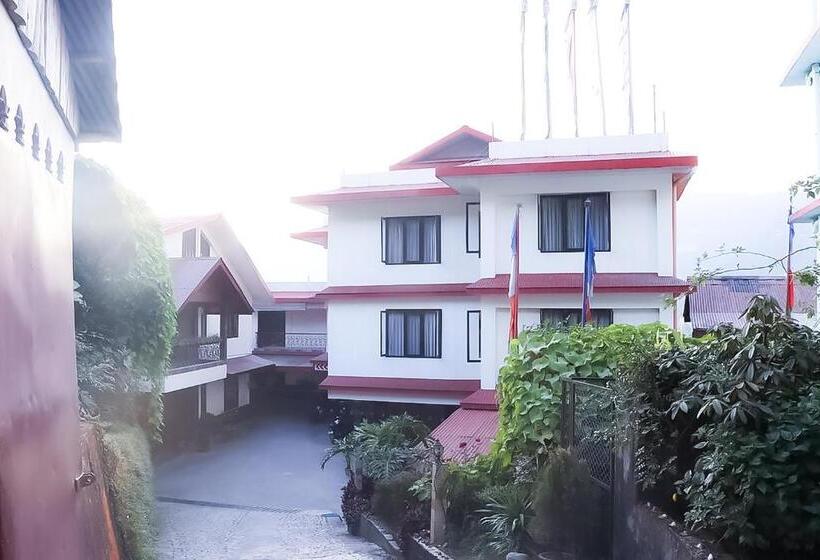 Starlight Bhumzang Hotel & Spa