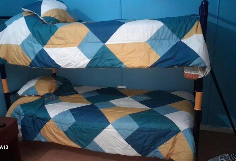 Hostel Hospedaje 12 De Octubre