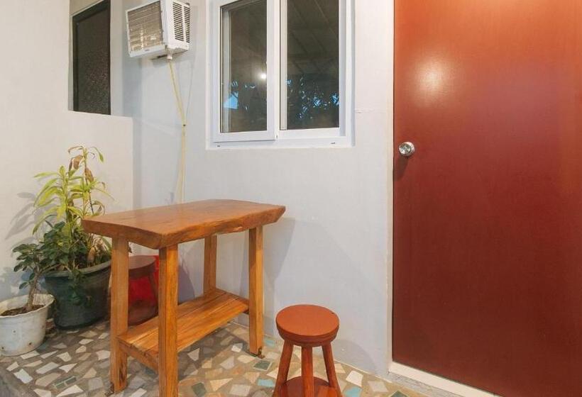 בית מלון כפרי Reddoorz @ Cristina S Hideaway Resort Tanay