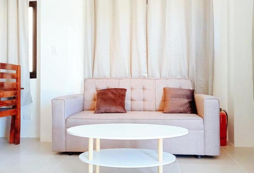 Hotel Reddoorz @ Lm Apartelle Boracay