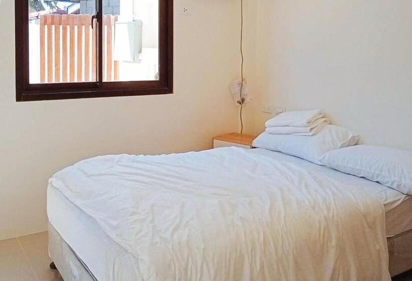 Hotel Reddoorz @ Lm Apartelle Boracay