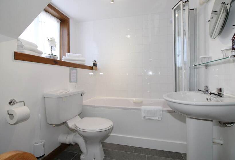 فندق Temple View