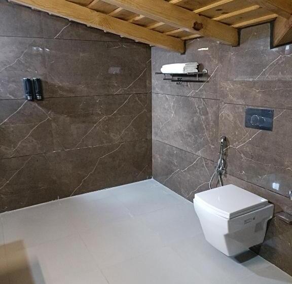 فندق Super Collection O Mall Road Nainital