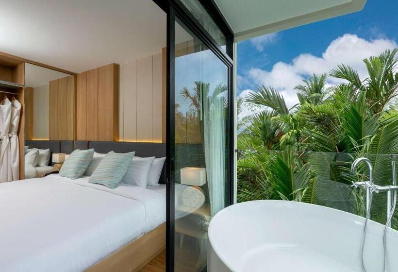 Отель Wyndham Garden Naithon Phuket